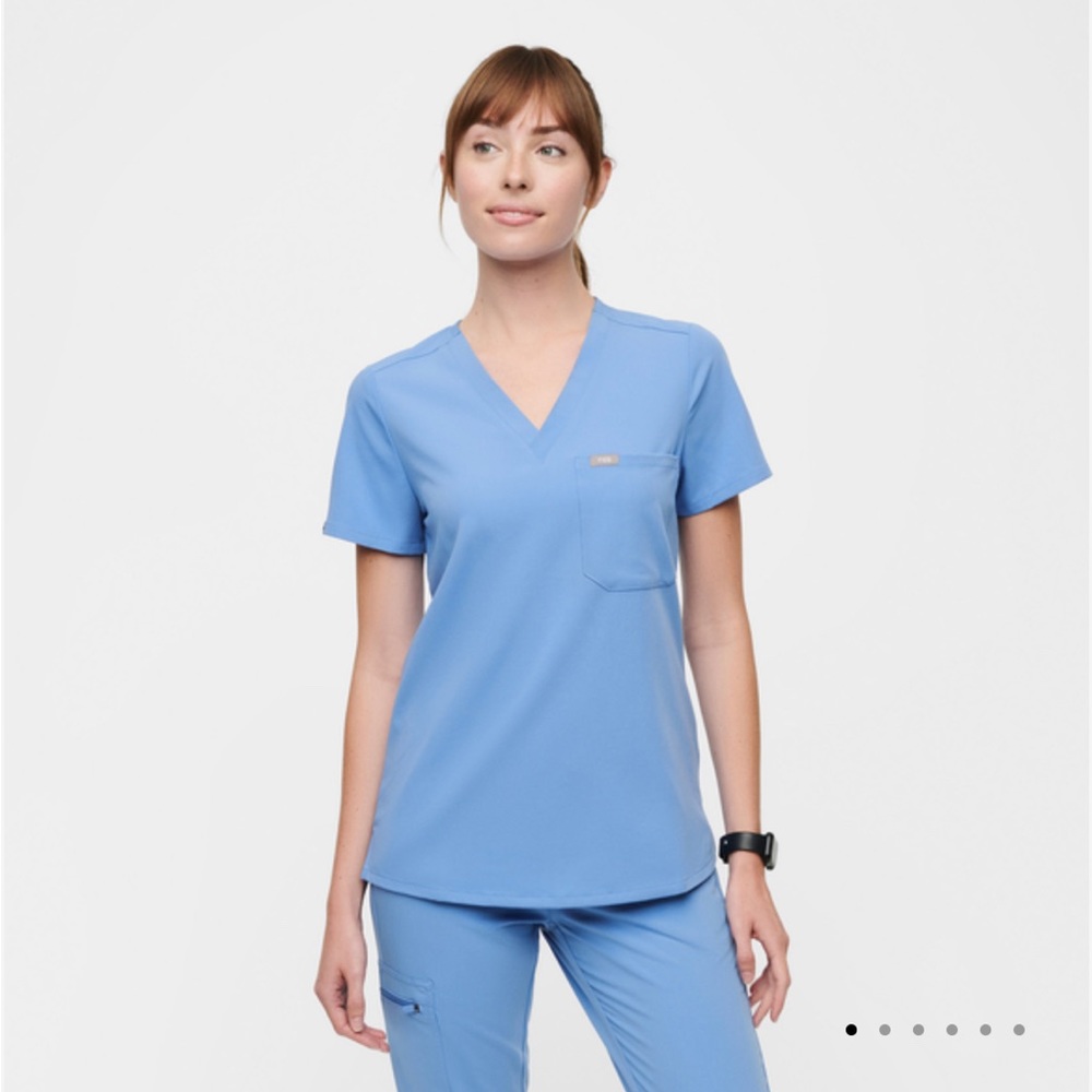 FIGS Catarina Scrub Top Ciel Blue